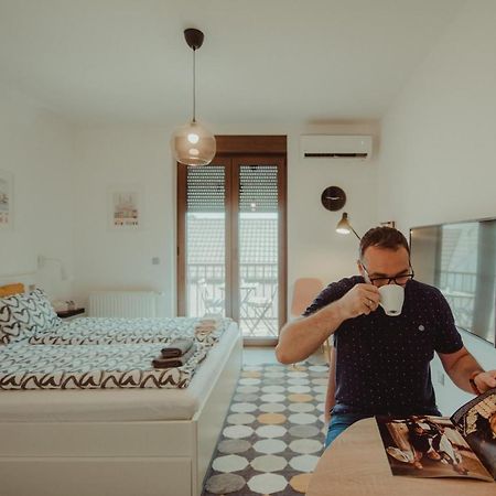 Studio Apartman Centar Джяково Экстерьер фото