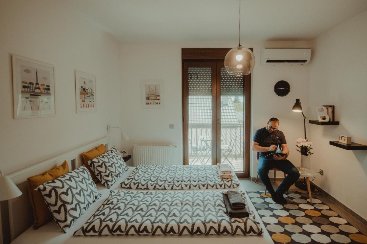 Studio Apartman Centar Джяково Экстерьер фото