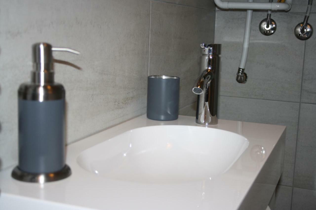 Studio Apartman Centar Джяково Экстерьер фото